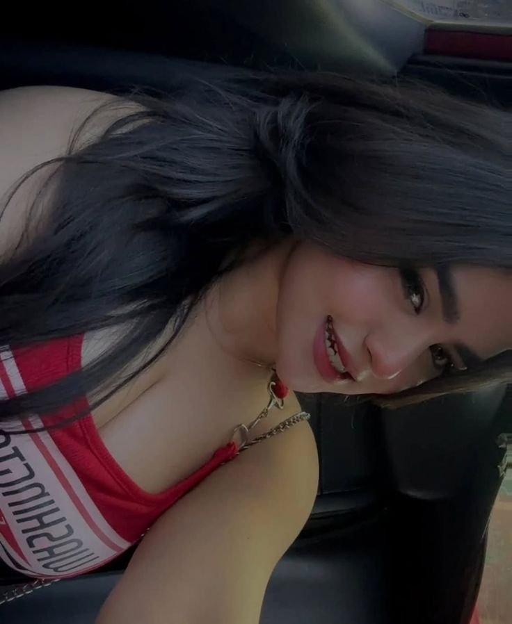 Aneeqa
